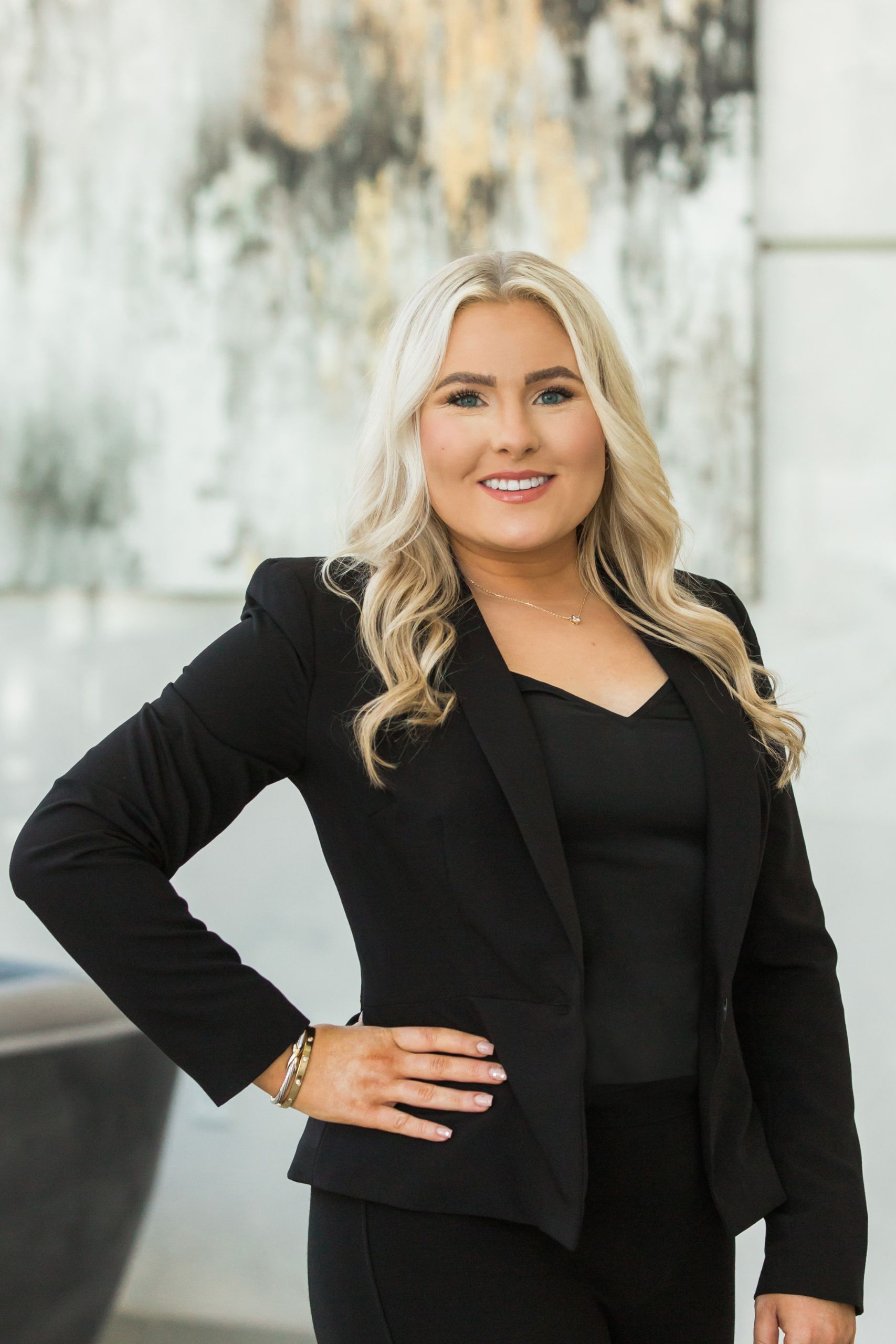 Lauren Nisenbaum Bio Thrive Real Estate